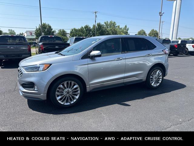 Photo of 2022 Iconic Silver Metallic Ford Edge