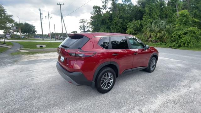 Photo of 2023 Scarlet Ember Tintcoat Nissan Rogue