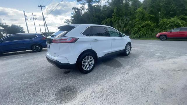 Photo of 2023 Oxford White Ford Edge