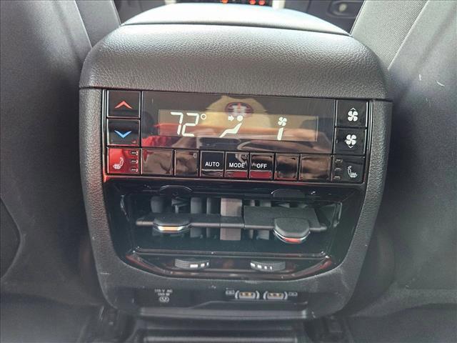 Photo of 2023 Bright White Clearcoat Jeep Grand Cherokee L