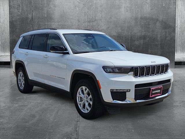 Photo of 2023 Bright White Clearcoat Jeep Grand Cherokee L