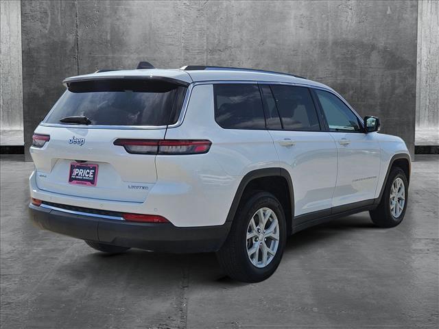 Photo of 2023 Bright White Clearcoat Jeep Grand Cherokee L