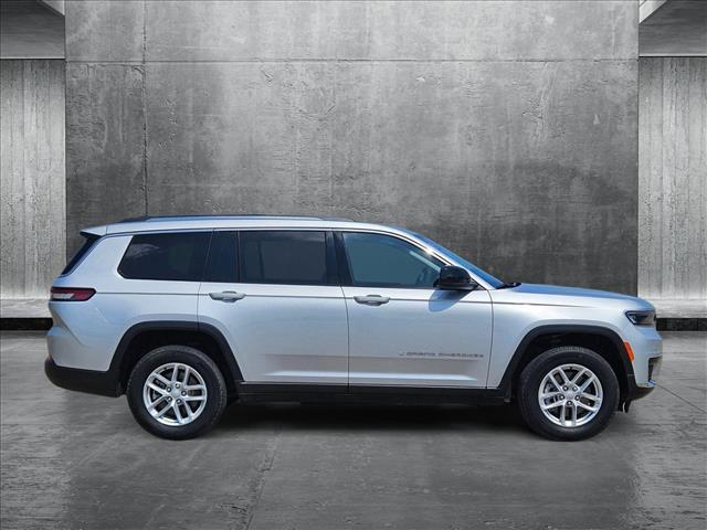 Photo of 2023 Silver Zynith Jeep Grand Cherokee L