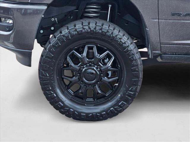 Photo of 2025 Granite Crystal Metallic Clearcoat RAM 3500