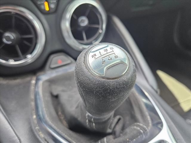 Photo of 2021 Black Chevrolet Camaro