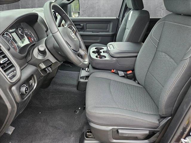 Photo of 2025 Granite Crystal Metallic Clearcoat RAM 3500
