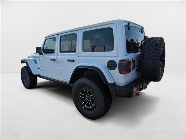 Photo of 2025 Bright White Clearcoat Jeep Wrangler