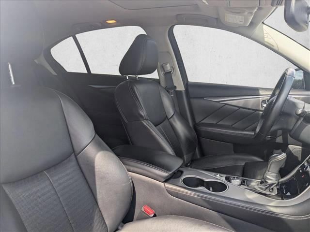 Photo of 2019 Liquid Platinum INFINITI Q50
