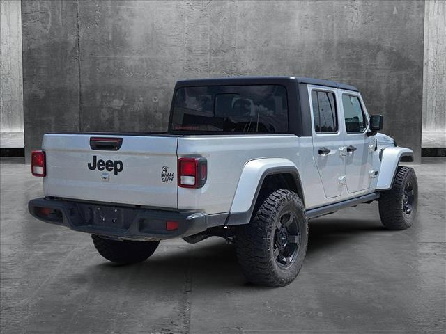 Photo of 2022 Silver Zynith Clearcoat Jeep Gladiator