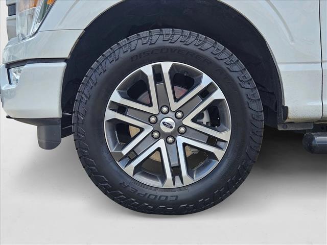 Photo of 2022 Oxford White Ford F-150