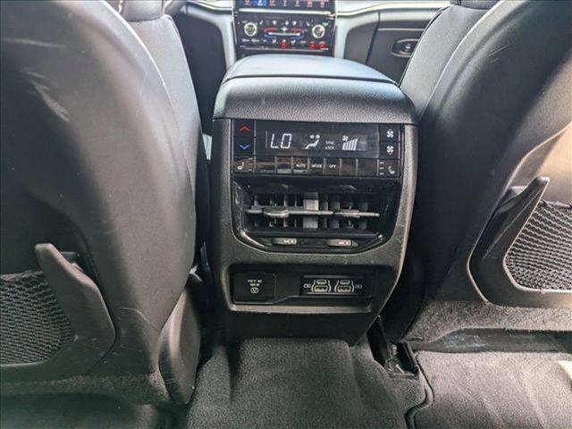 Photo of 2022 Baltic Gray Metallic Clearcoat Jeep Grand Cherokee L