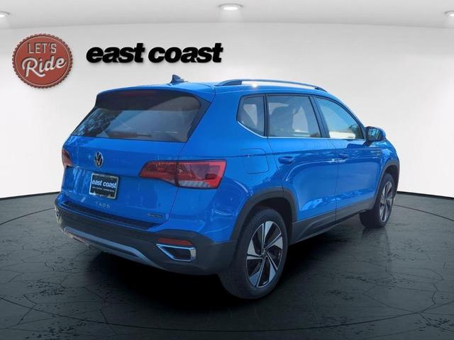 Photo of 2024 Cornflower Blue Volkswagen Taos