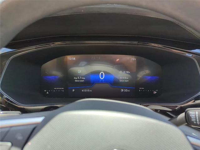 Photo of 2022 Deep Black Pearl Effect Volkswagen Taos