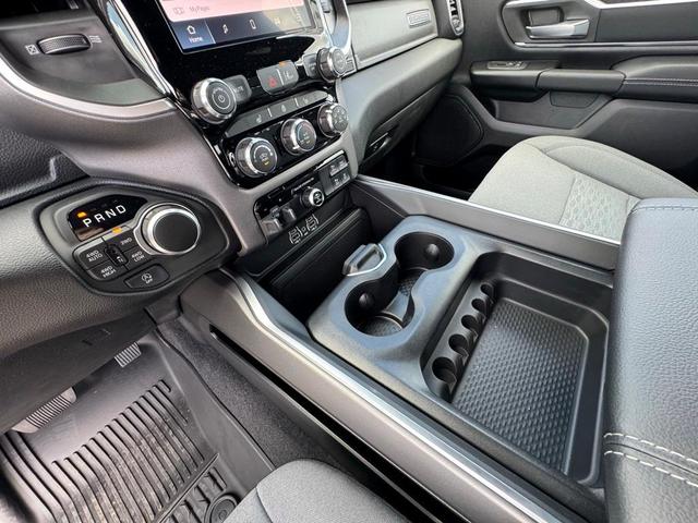Photo of 2025 Billet Silver Metallic Clearcoat RAM 1500