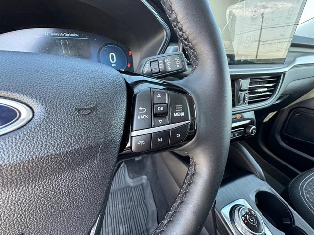 Photo of 2023 Cinnabar Red Ford Escape