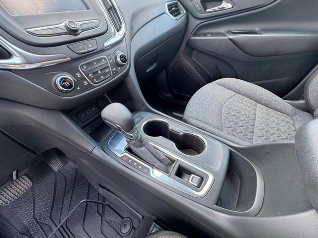 Photo of 2022 Gray Chevrolet Equinox