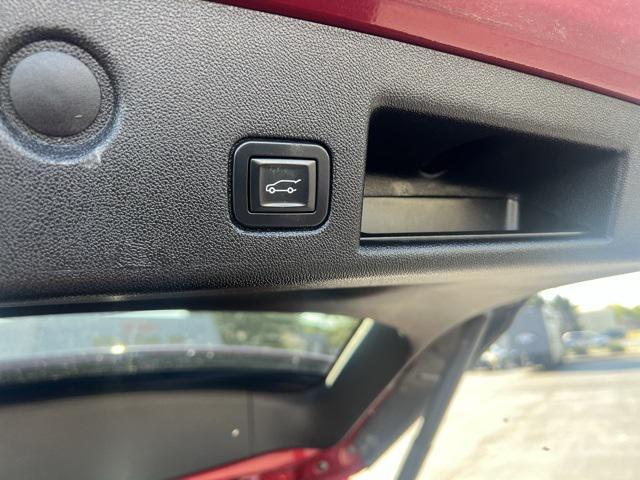 Photo of 2018 Cajun Red Tintcoat Chevrolet Equinox