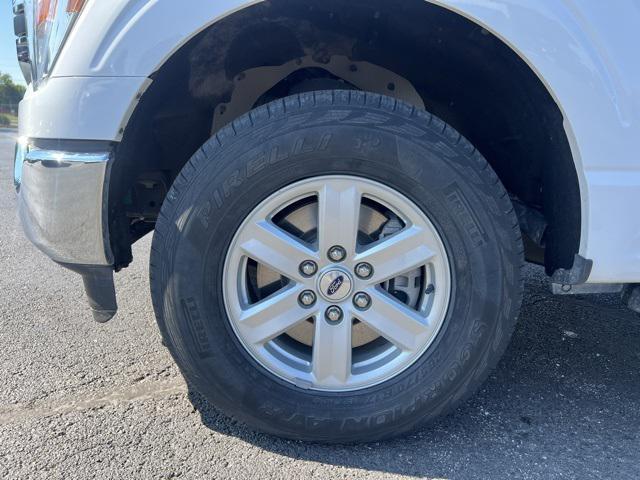 Photo of 2022 Oxford White Ford F-150