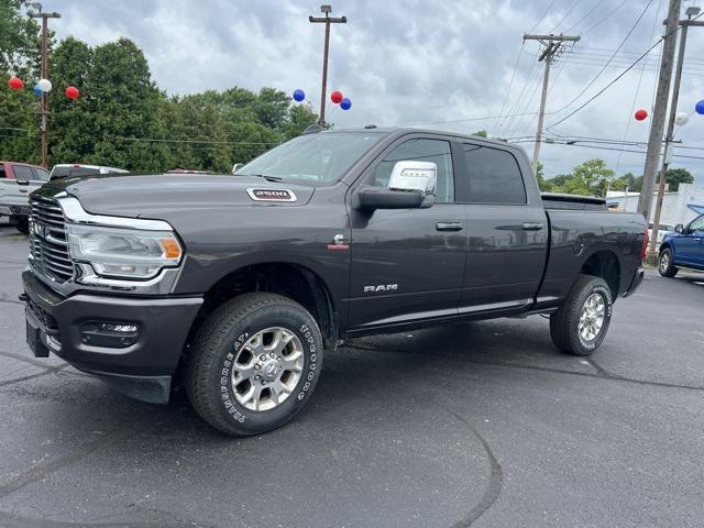 Photo of 2024 Granite Crystal Metallic Clearcoat RAM 2500