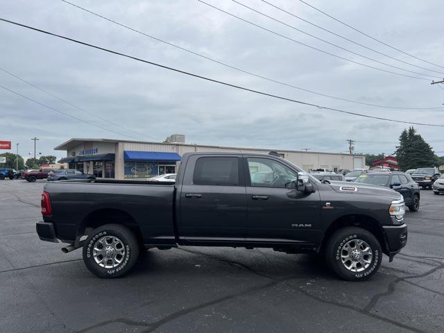 Photo of 2024 Granite Crystal Metallic Clearcoat RAM 2500