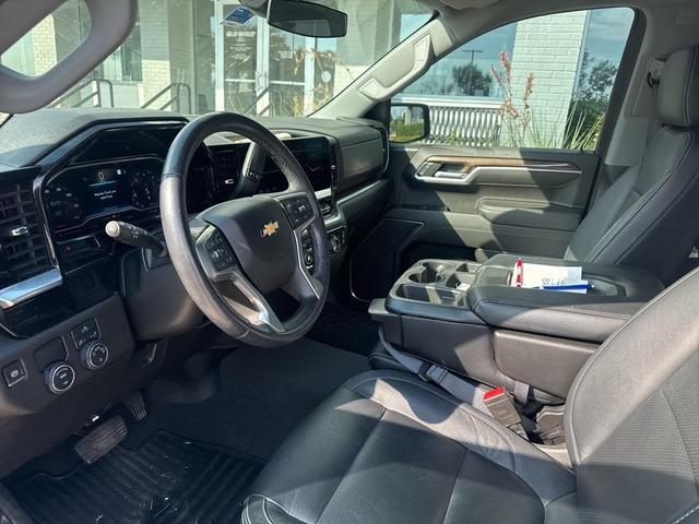 Photo of 2022 Summit White Chevrolet Silverado 1500