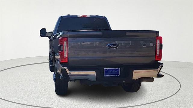 Photo of 2023 Carbonized Gray Metallic Ford F-350