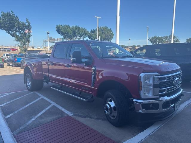 Photo of 2024 Rapid Red Metallic Tinted Clearcoat Ford F-350