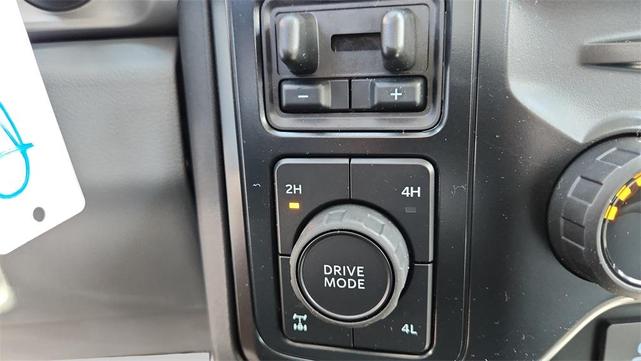 Photo of 2025 Oxford White Ford F-250