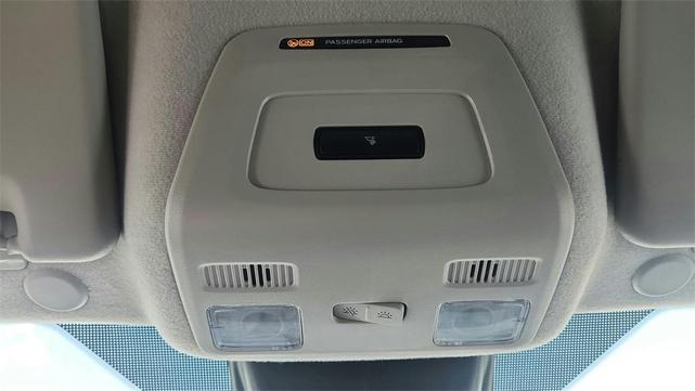 Photo of 2025 Oxford White Ford Transit-350