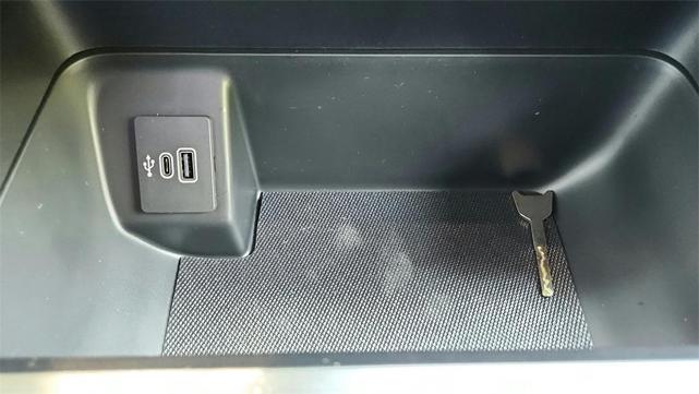 Photo of 2025 Carbonized Gray Metallic Ford F-150