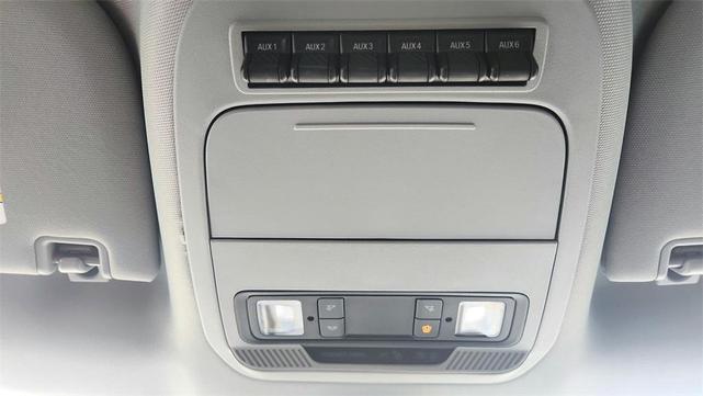 Photo of 2024 Gray Metallic Ford F-250