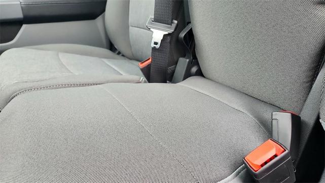 Photo of 2024 Gray Metallic Ford F-250