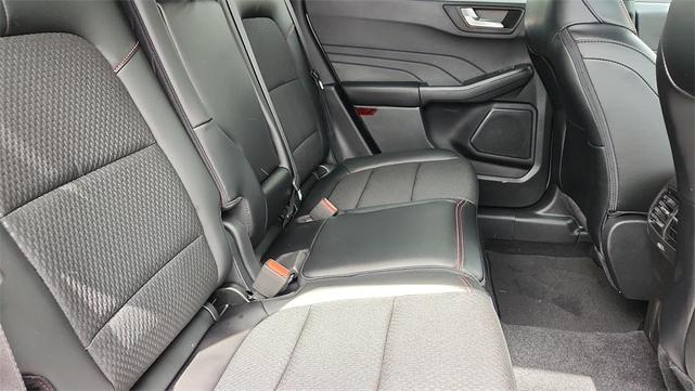 Photo of 2025 Space Silver Ford Escape