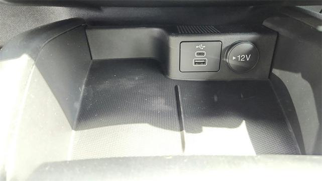 Photo of 2025 Space Silver Ford Escape