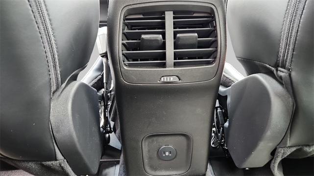 Photo of 2025 Space Silver Ford Escape