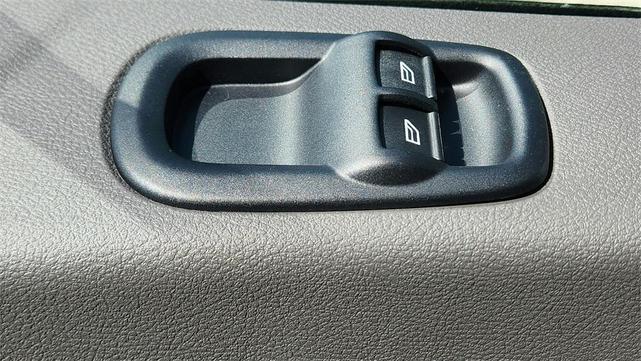 Photo of 2025 Oxford White Ford Transit-150