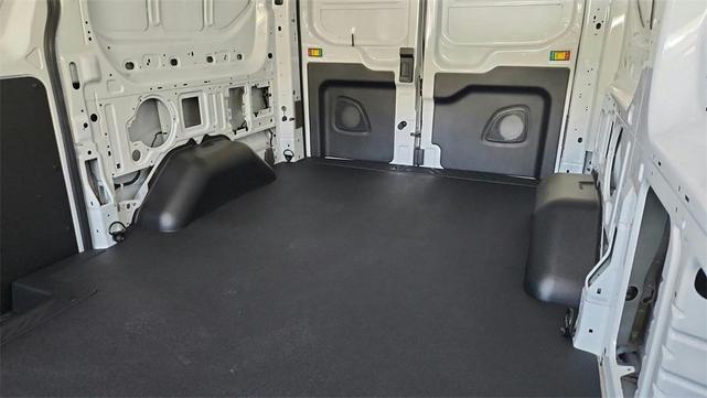 Photo of 2025 Oxford White Ford Transit-150