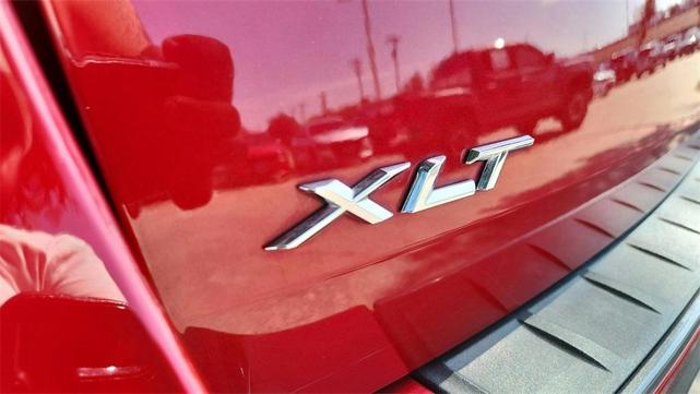 Photo of 2023 Rapid Red Metallic Tinted Clearcoat Ford Explorer
