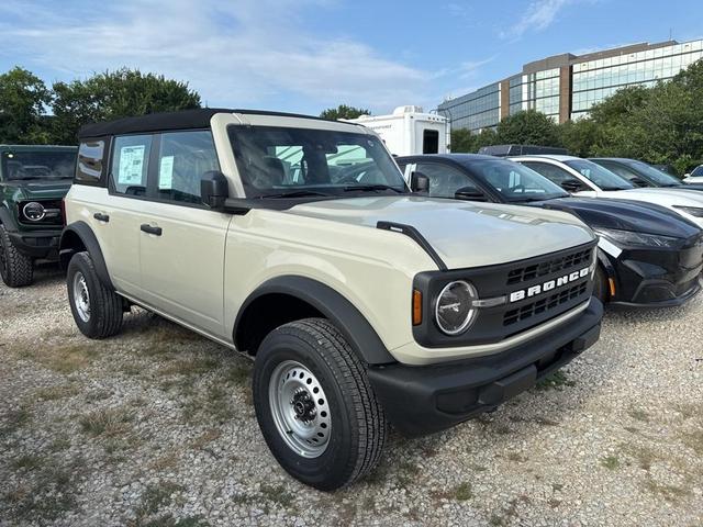 Photo of 2025 Desert Sand Ford Bronco
