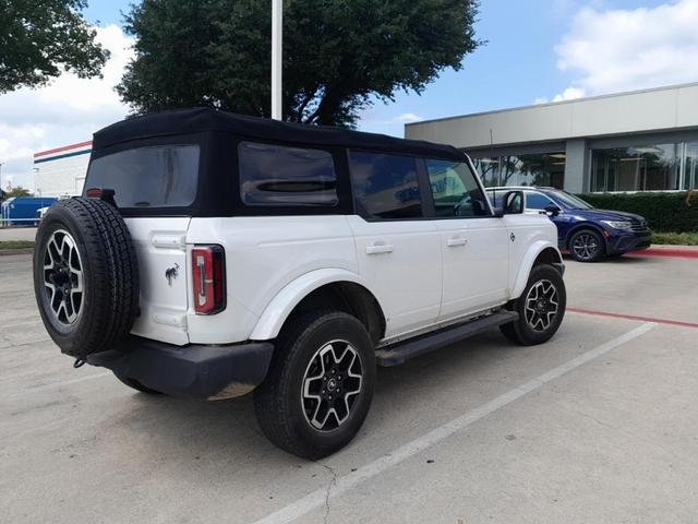 Photo of 2022 Oxford White Ford Bronco