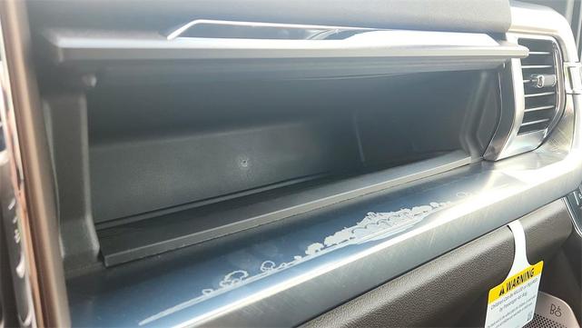 Photo of 2025 Agate Black Metallic Ford F-350