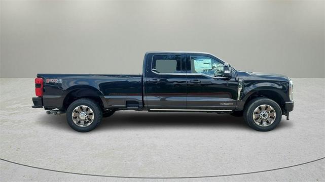 Photo of 2025 Agate Black Metallic Ford F-350