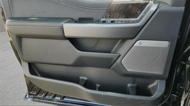 Photo of 2025 Antimatter Blue Metallic Ford F-350