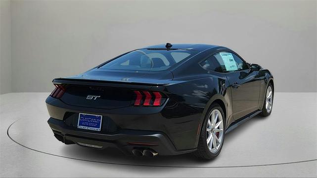 Photo of 2025 Shadow Black Ford Mustang