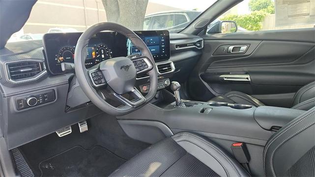 Photo of 2025 Shadow Black Ford Mustang