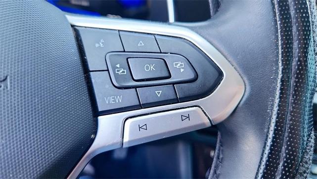 Photo of 2023 Deep Black Pearl Effect Volkswagen Jetta