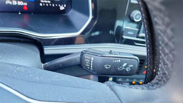 Photo of 2023 Deep Black Pearl Effect Volkswagen Jetta