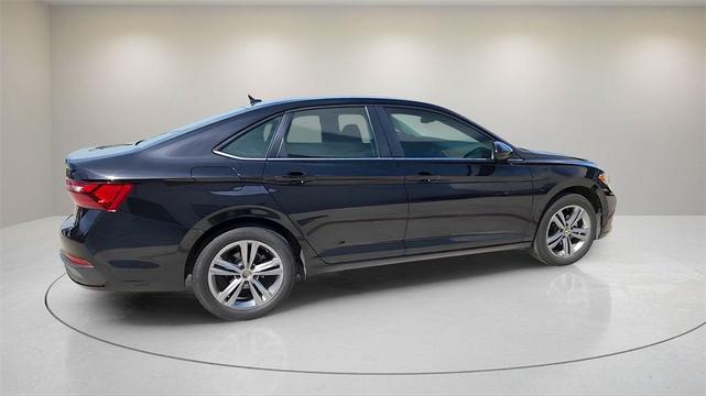Photo of 2023 Deep Black Pearl Effect Volkswagen Jetta