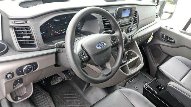 Photo of 2025 Oxford White Ford Transit-350
