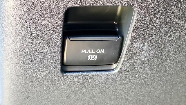 Photo of 2025 Azure Gray Metallic Ford Bronco